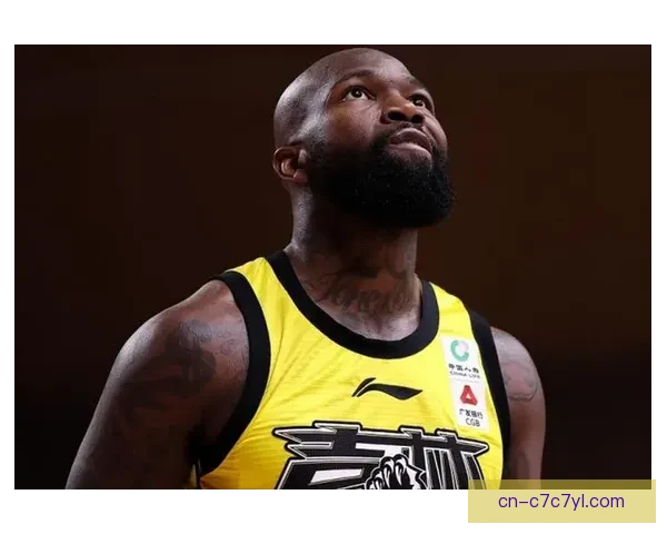 琼斯愿随教练安排为队拼尽全力